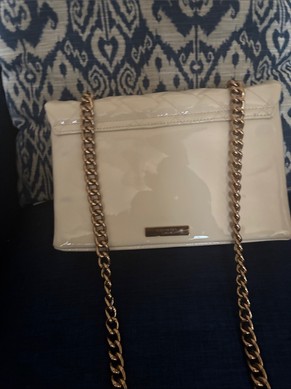 Kurt Geiger Cream Patent Quilted Shoulder Bag with Crystal-Embellished Clasp - Picture 2 of 4